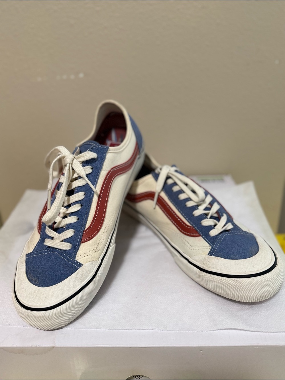 VANS Style 36 Devon SF UltraCush Men's Low Top Lace-Up Sneakers Hawaiian jungle